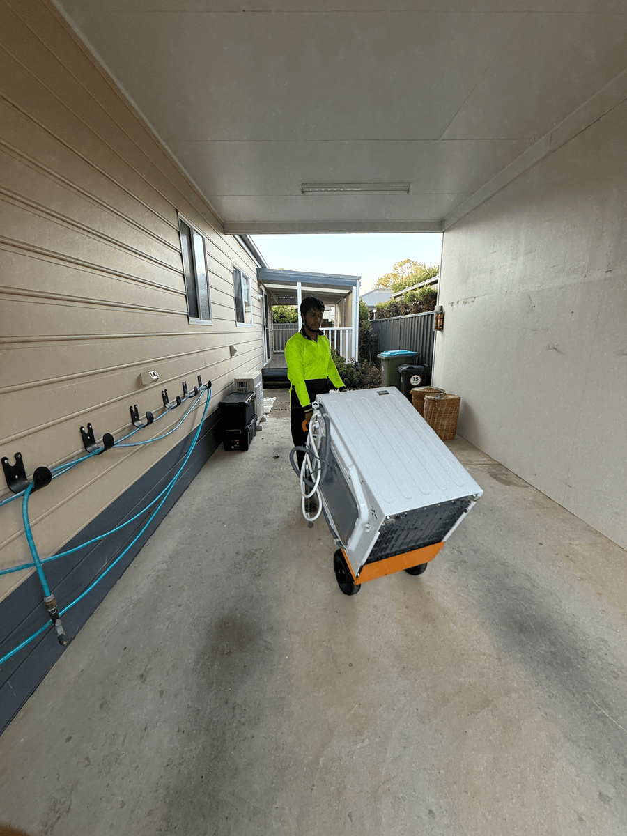 Fridge Removalists Melbourne